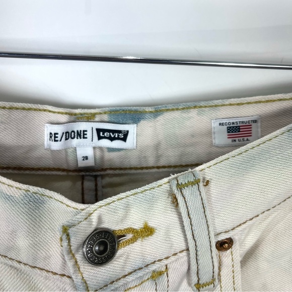 REDONE Levi’s The Short Acid Wash Jean Shorts - Picture 5 of 6